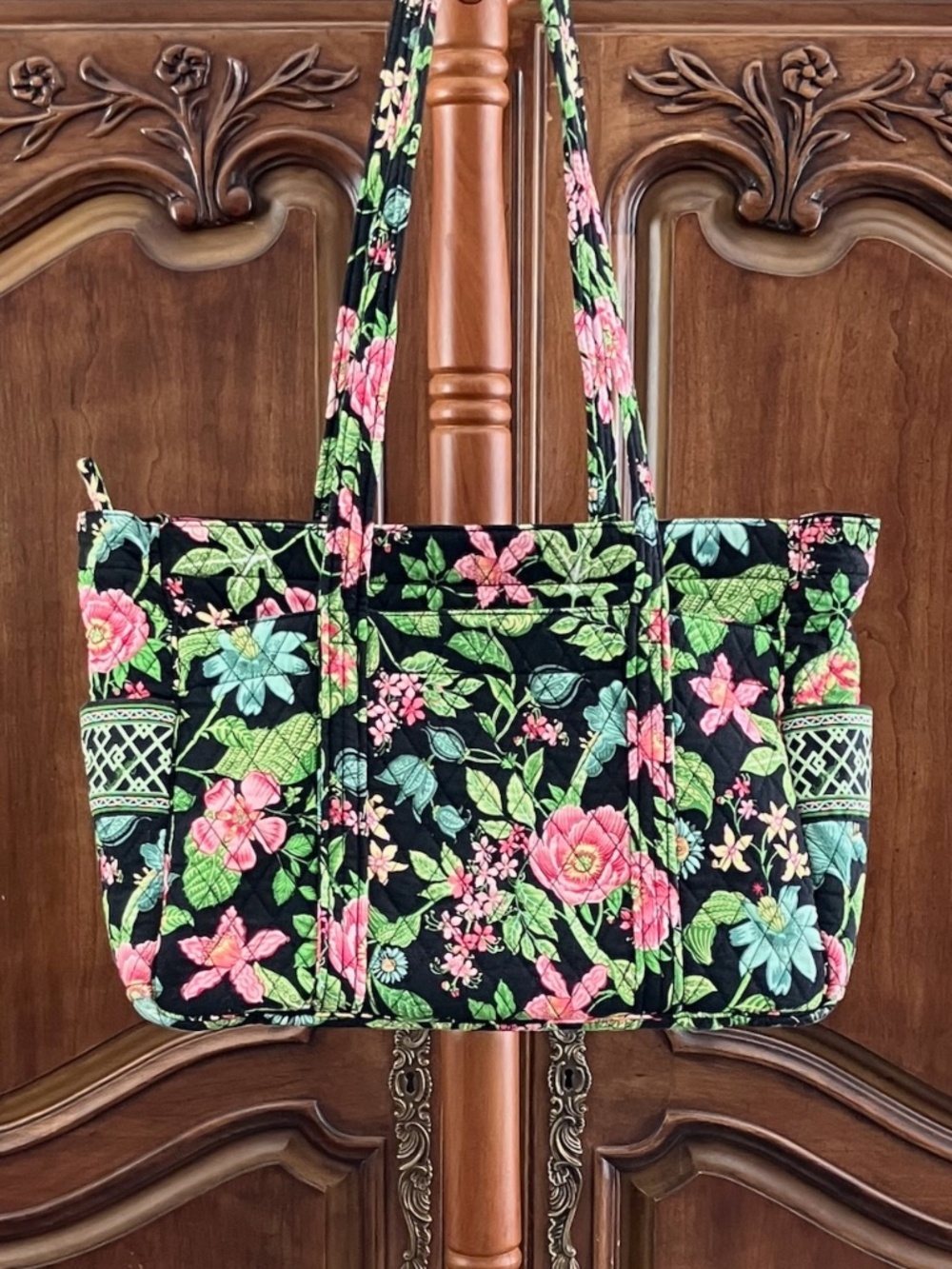 Vera Bradley | Vintage Botanica Quilted Zip-Top Tote